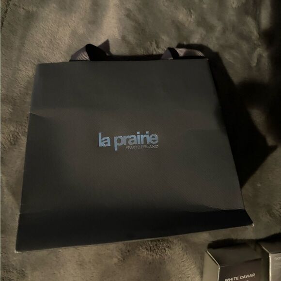 La Prairie Skin Caviar Luxe Cream in Silver Box - Picture 4 of 4